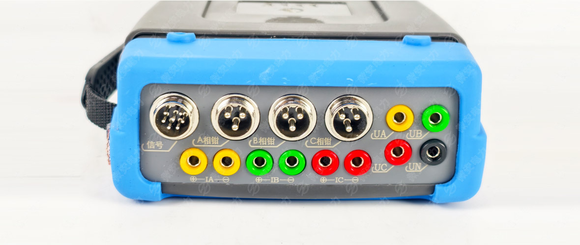 手持式三相電能表現(xiàn)場校驗(yàn)儀