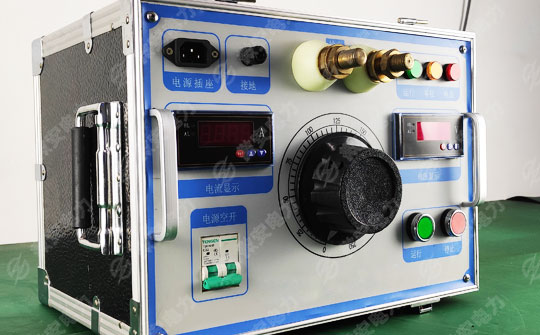 便攜式大電流發(fā)生器的使用